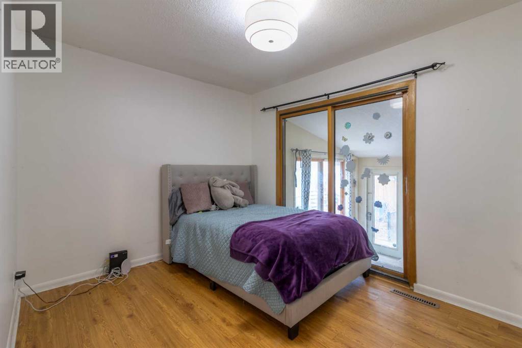 Single Family House Bungalow for Sale in   Avenue S Victoria Park Lethbridge 