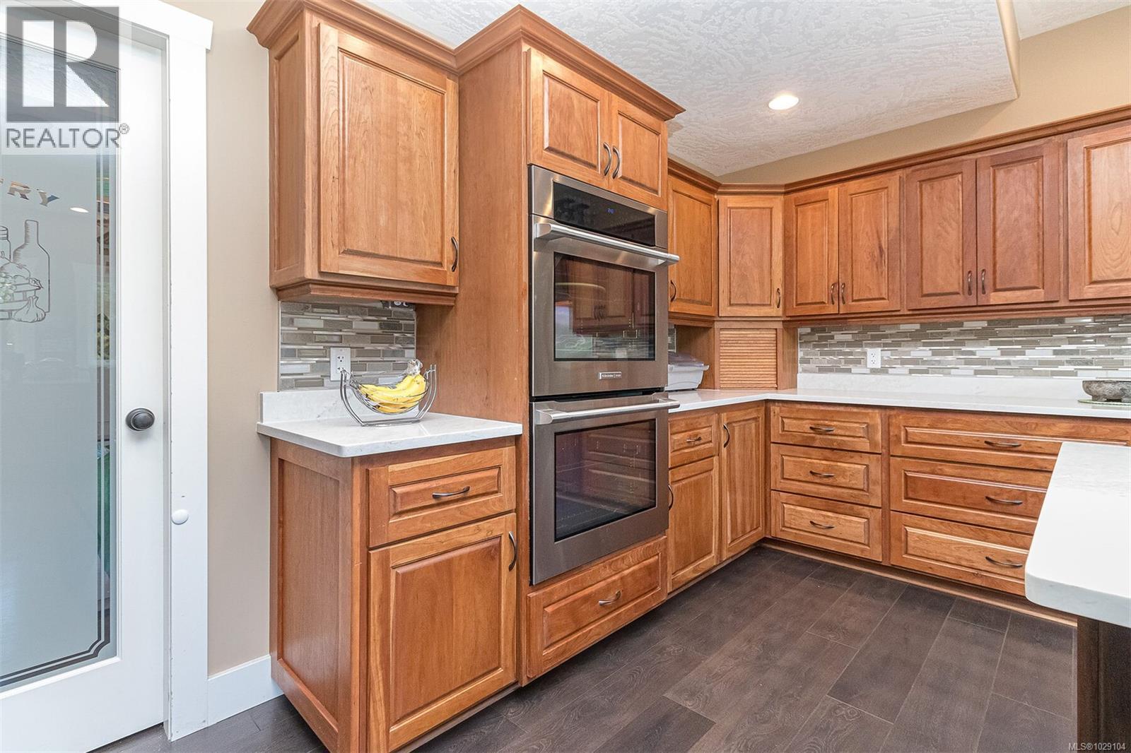 1655 WYATT'S WAY - 19