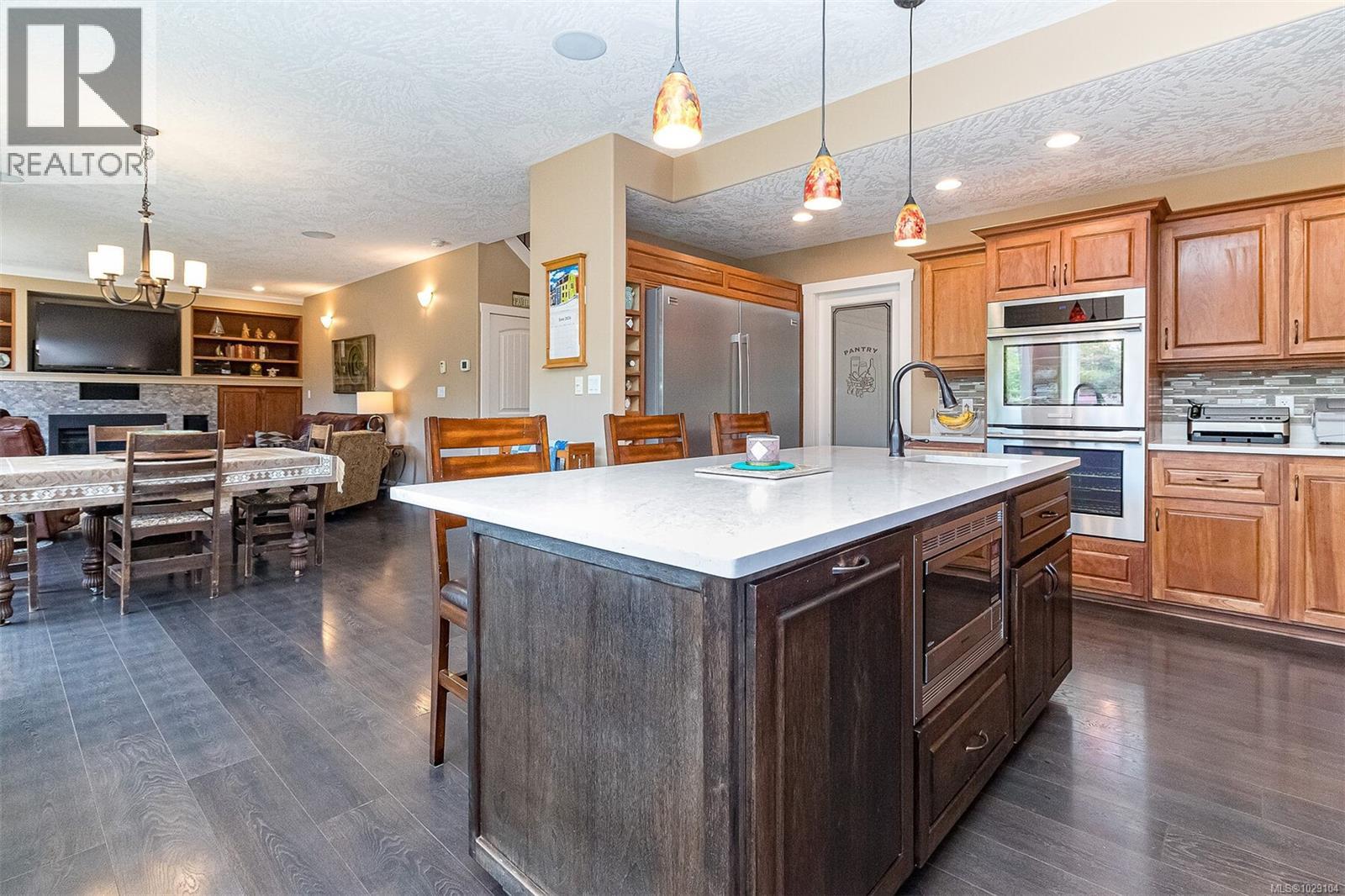 1655 WYATT'S WAY - 26