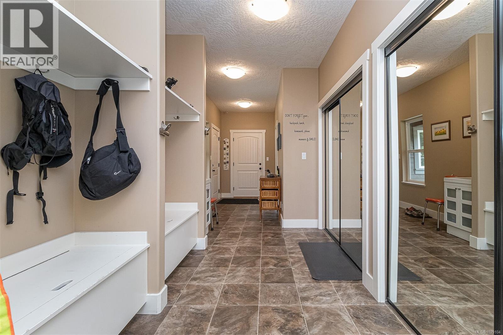 1655 WYATT'S WAY - 53