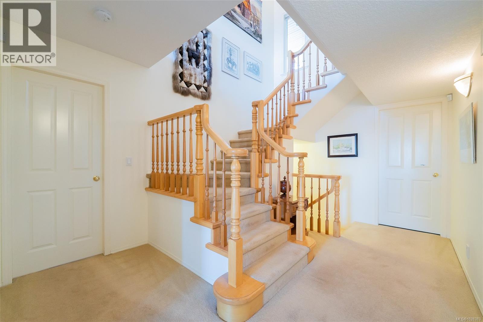 4954 FILLINGER CRES - 19