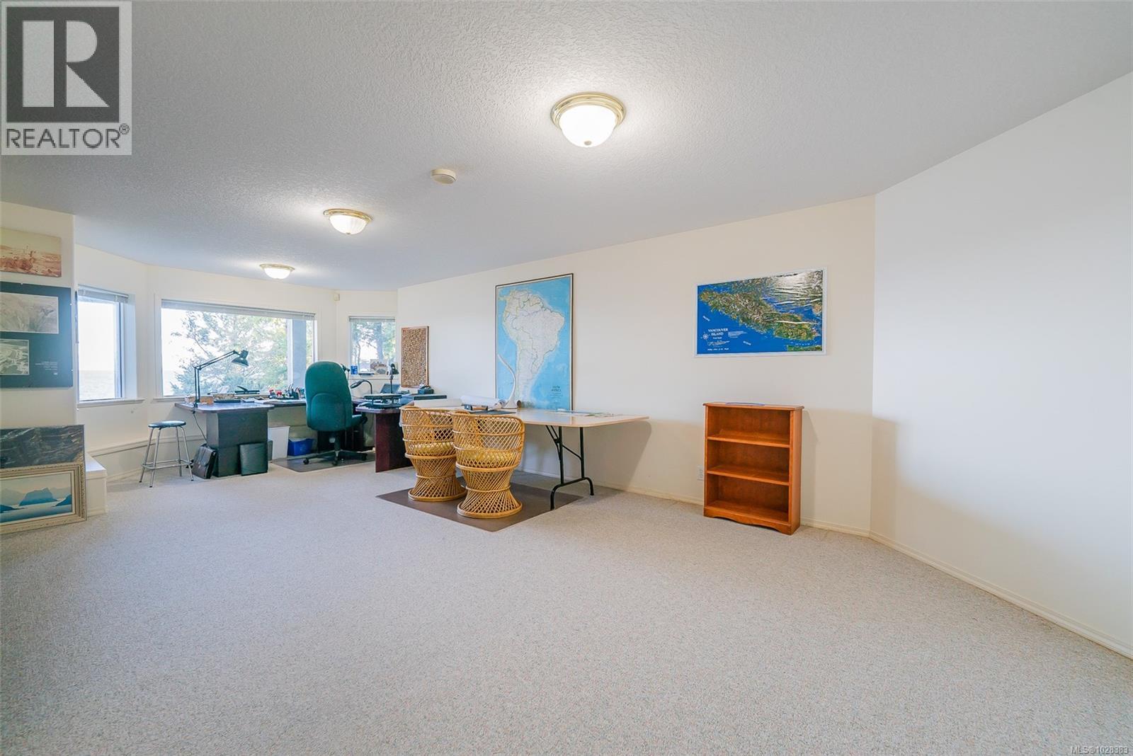 4954 FILLINGER CRES - 28