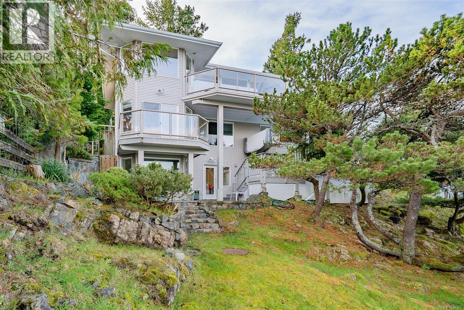 4954 FILLINGER CRES - 39