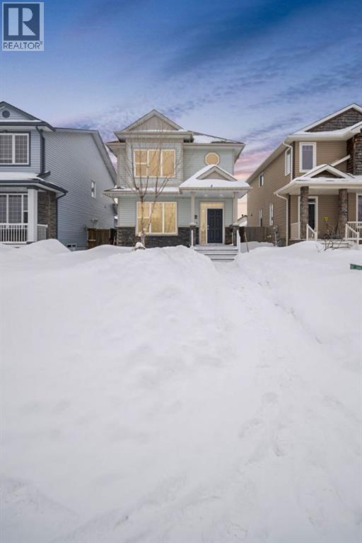 180 Grosbeak Way, Fort McMurray