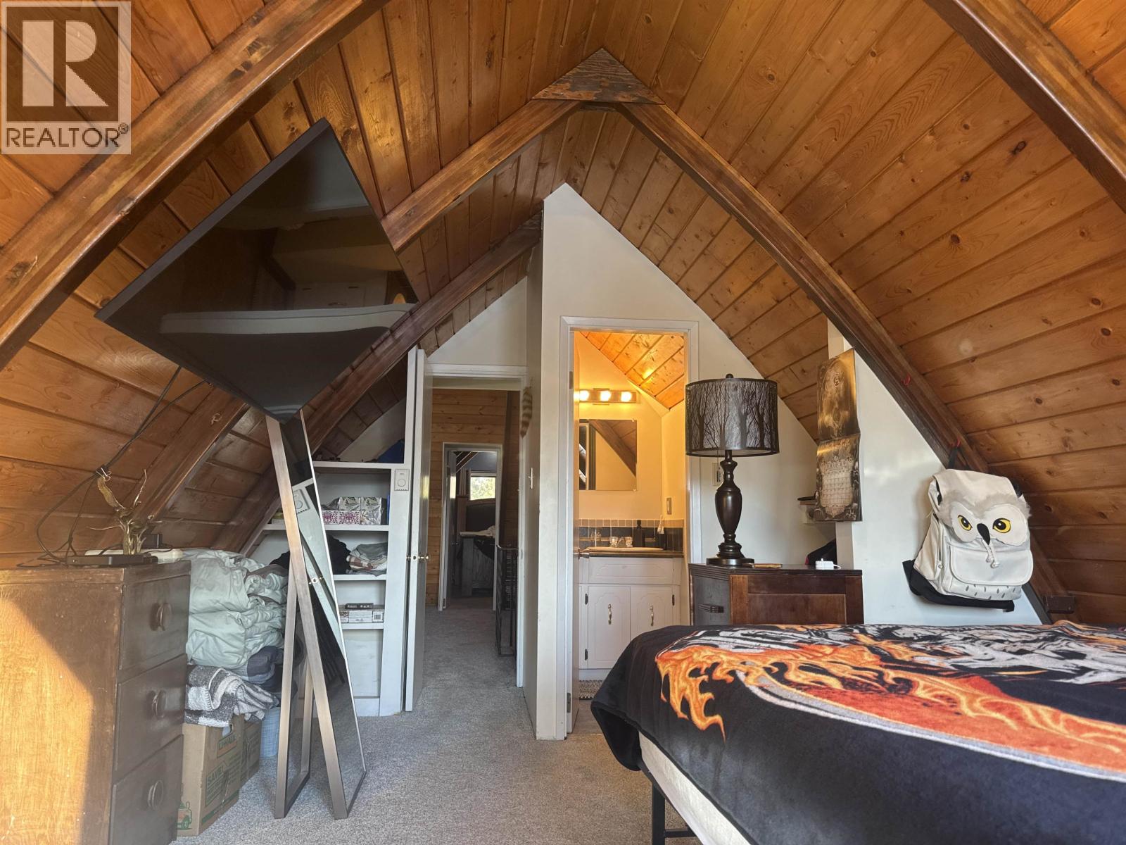 1330 N TWELFTH AVENUE - 15