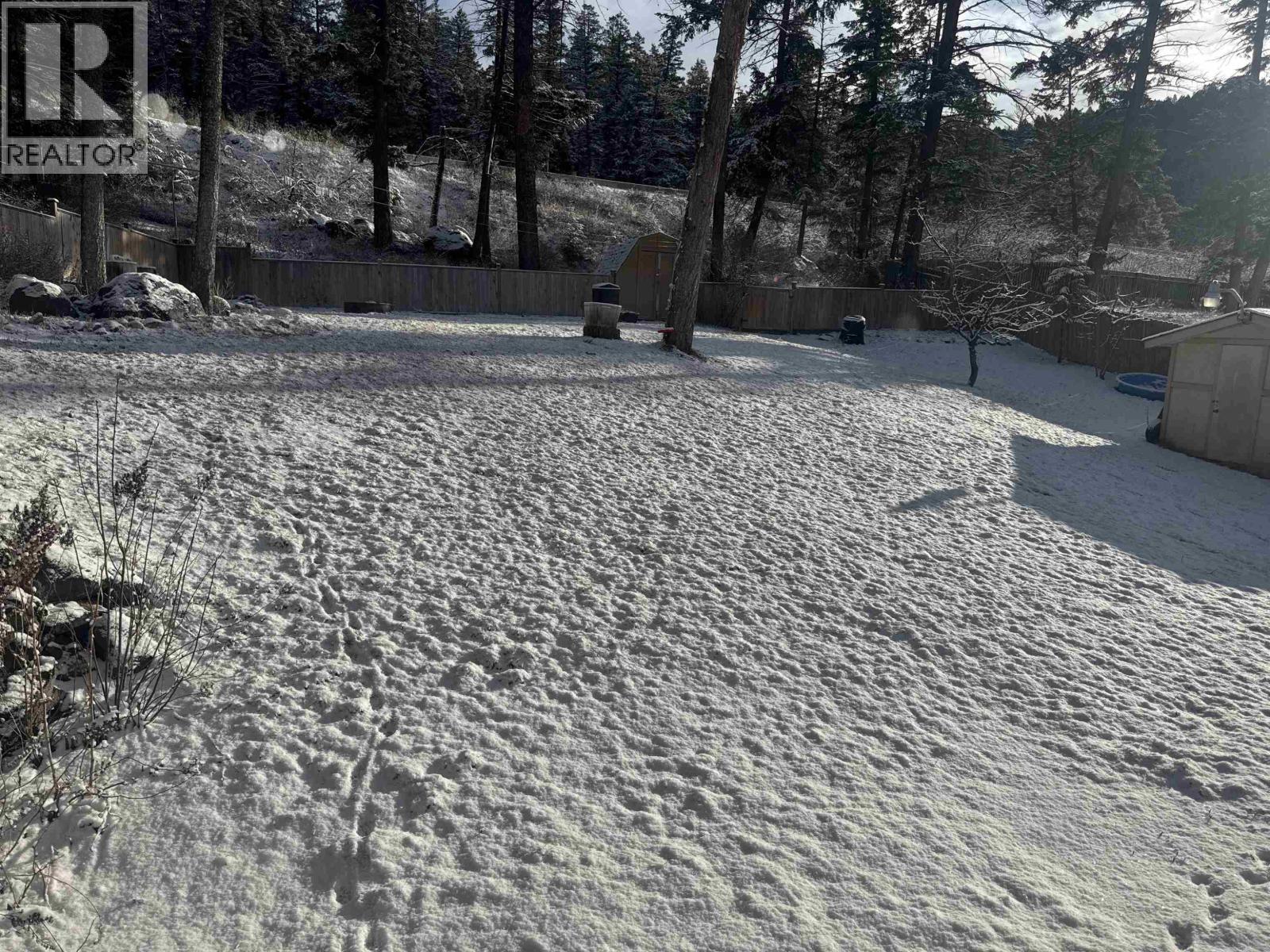 1330 N TWELFTH AVENUE - 26