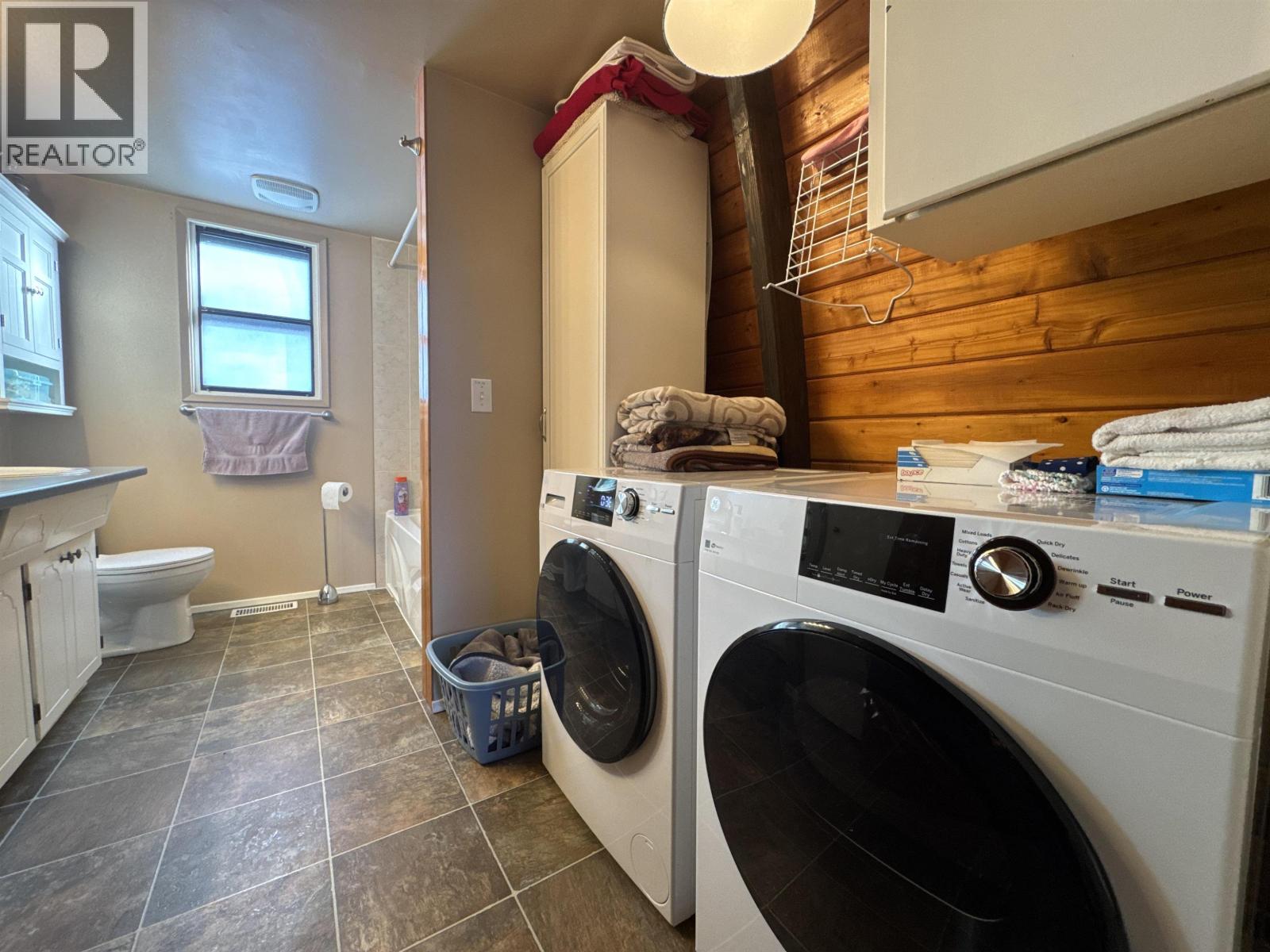 1330 N TWELFTH AVENUE - 10