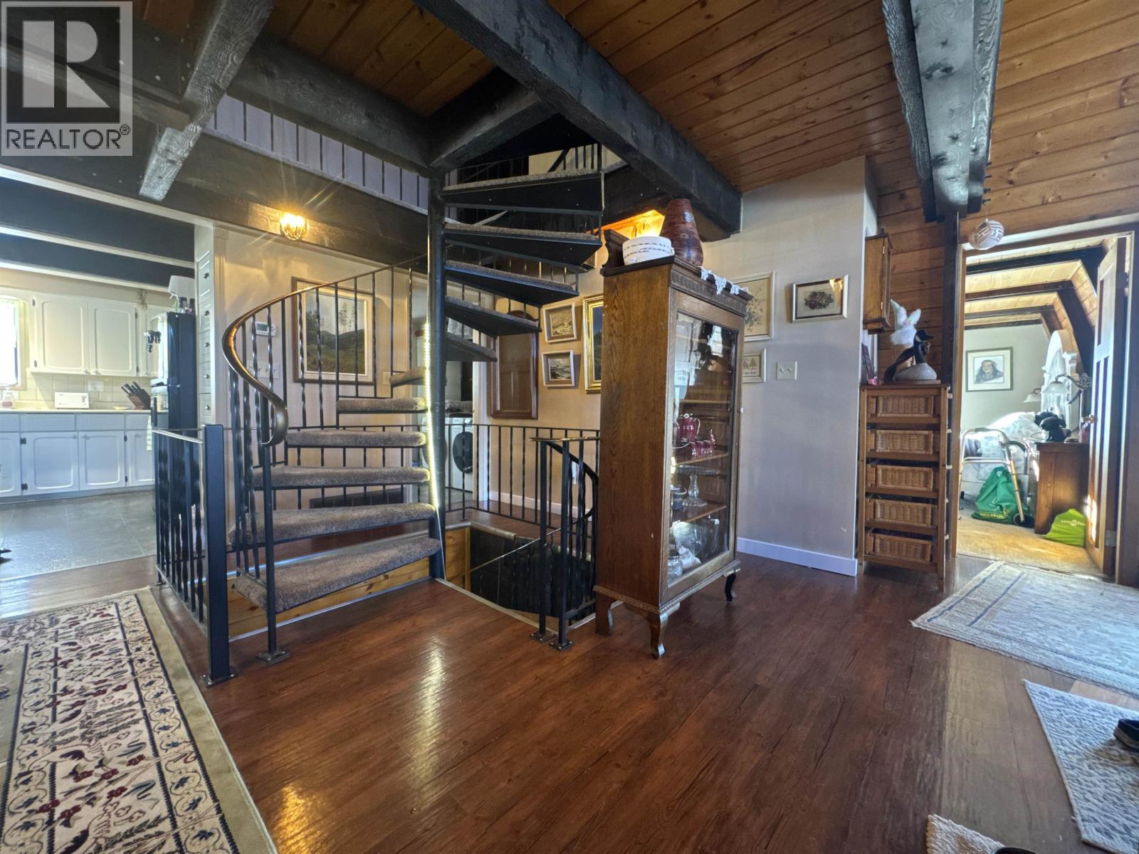 1330 N TWELFTH AVENUE - 20