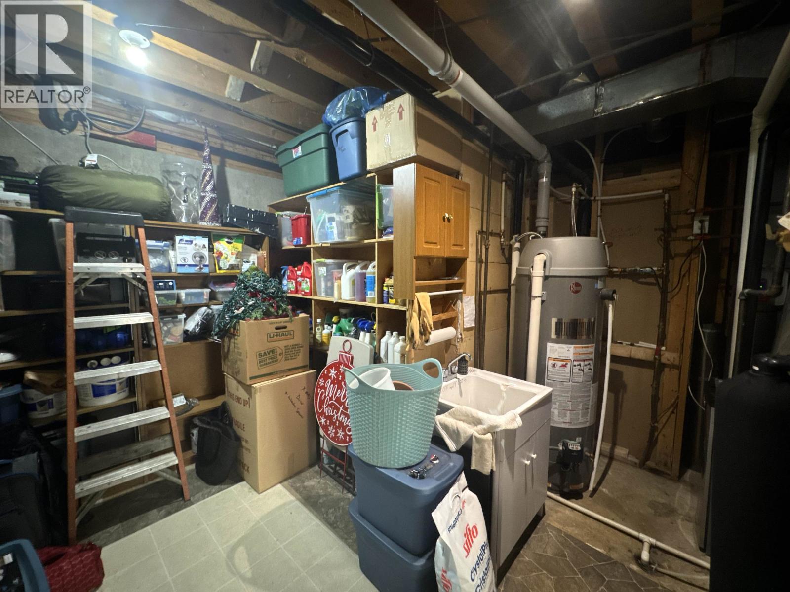 1330 N TWELFTH AVENUE - 36