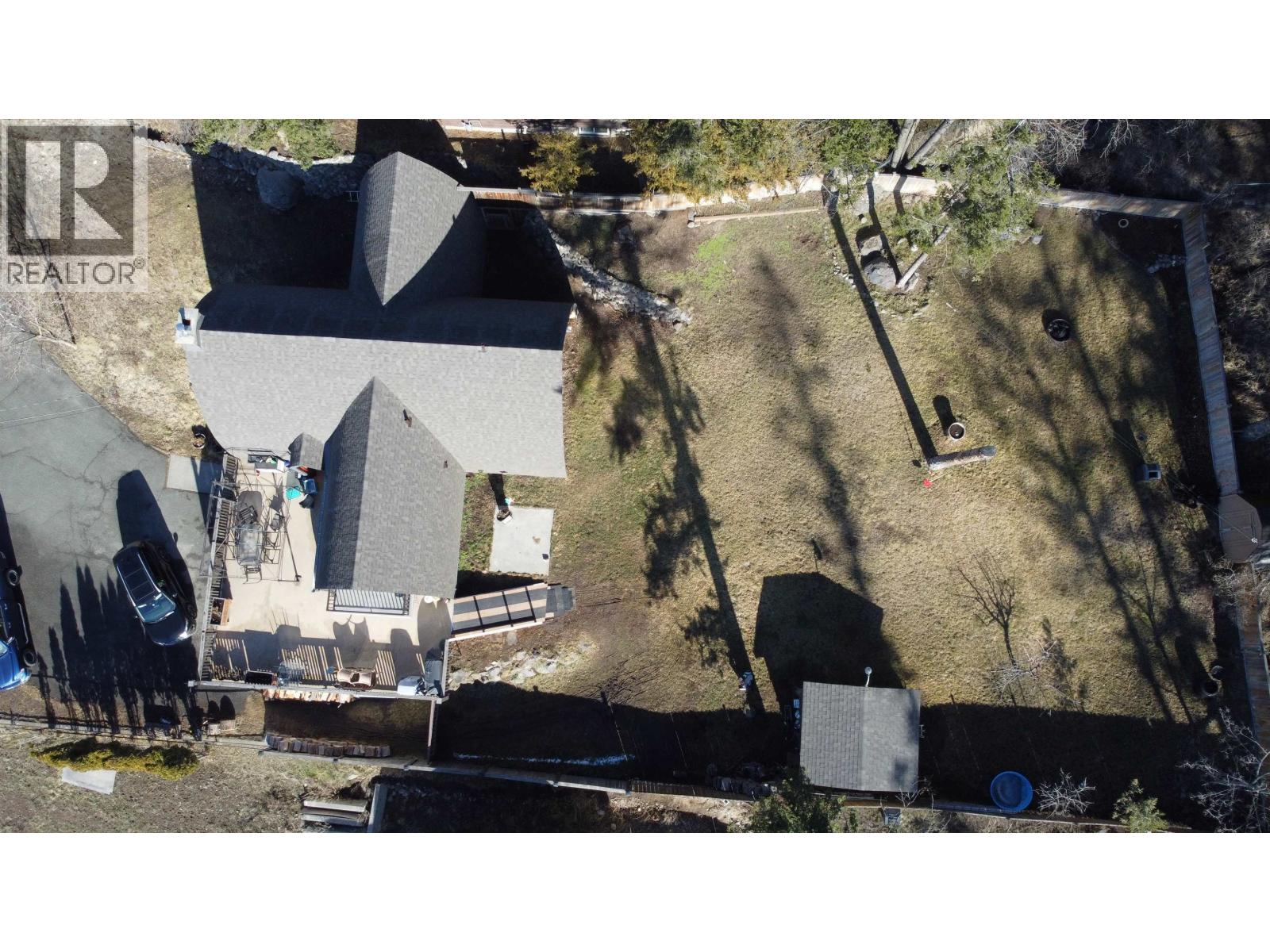 1330 N TWELFTH AVENUE - 38