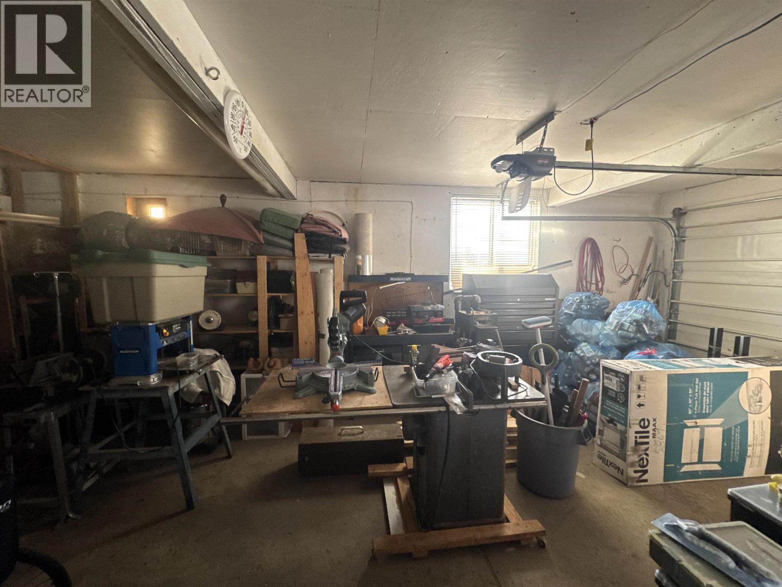 1330 N TWELFTH AVENUE - 31