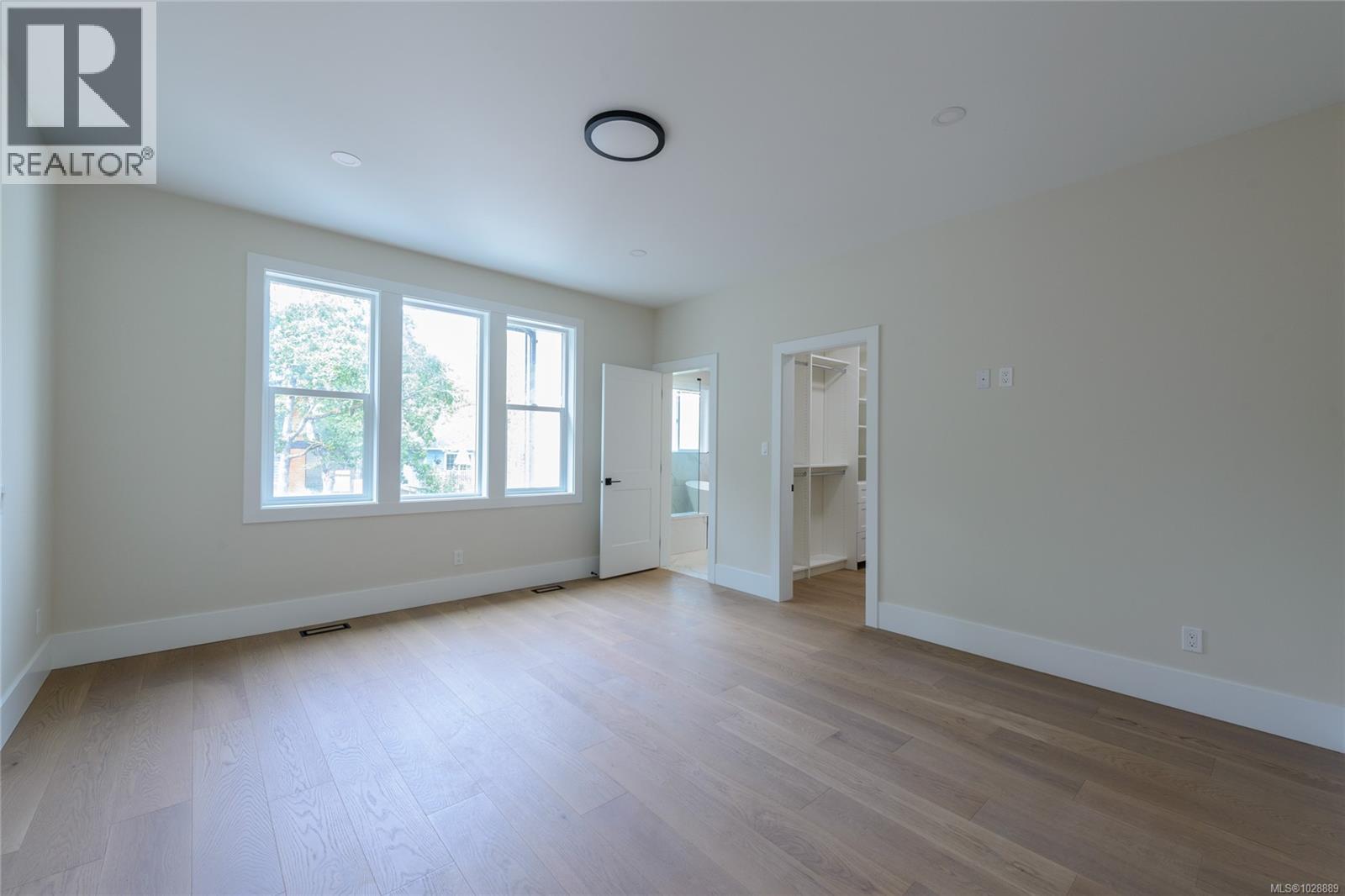 1246 REYNOLDS RD - 24