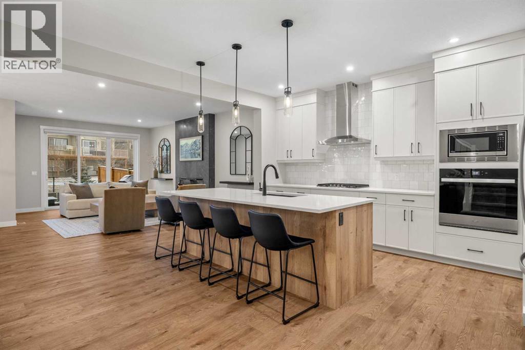 Single Family House for Sale in  Silver Spruce Grove SW Silverado Calgary 