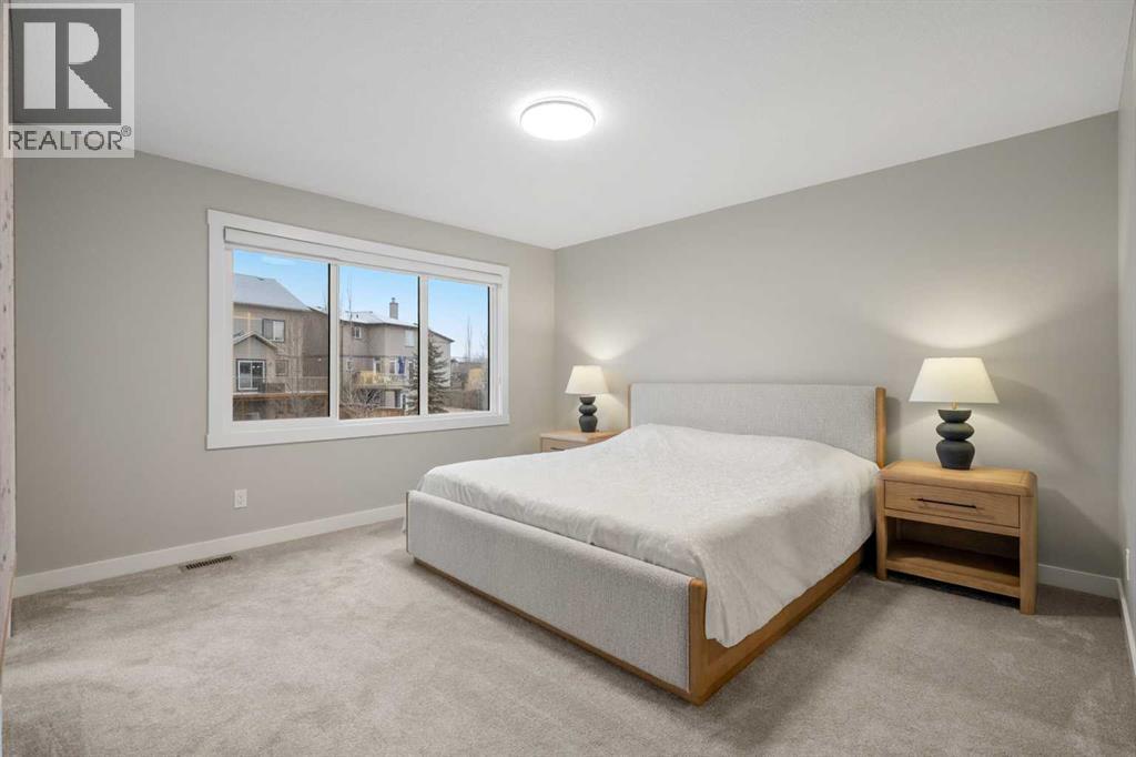 Single Family House for Sale in  Silver Spruce Grove SW Silverado Calgary 