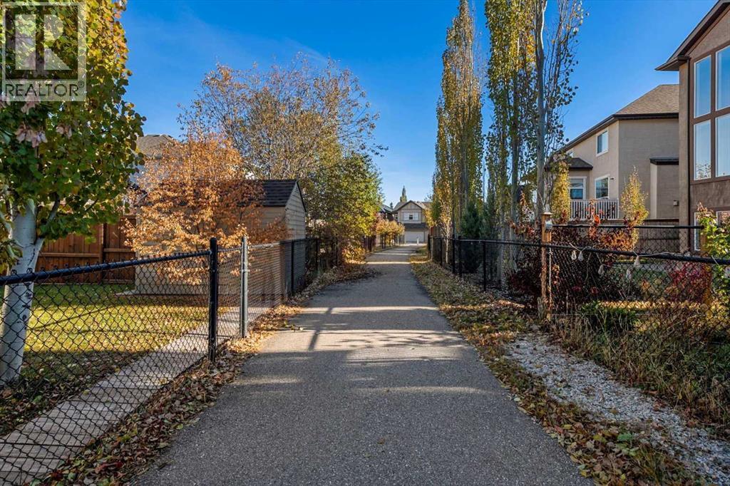 Single Family House for Sale in  Tuscany Summit Terrace NW Tuscany Calgary 