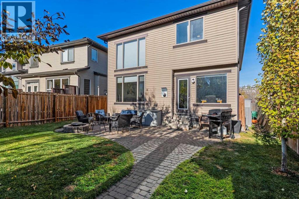 Single Family House for Sale in  Tuscany Summit Terrace NW Tuscany Calgary 