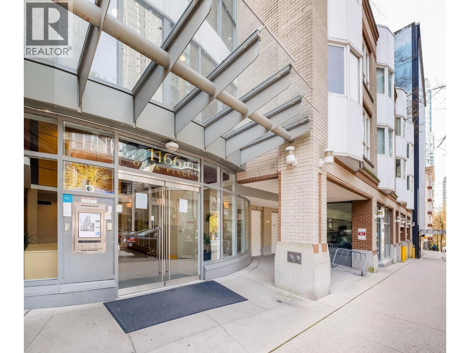 2208 1166 MELVILLE Street - photo 2