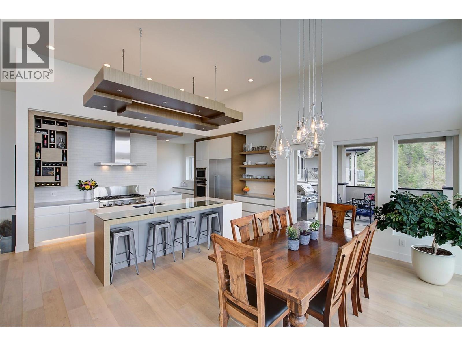 5710 Jasper Way, Kelowna