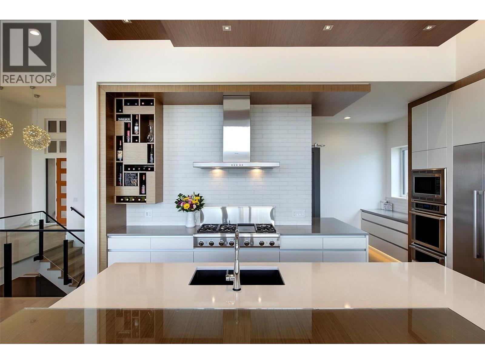 5710 Jasper Way, Kelowna