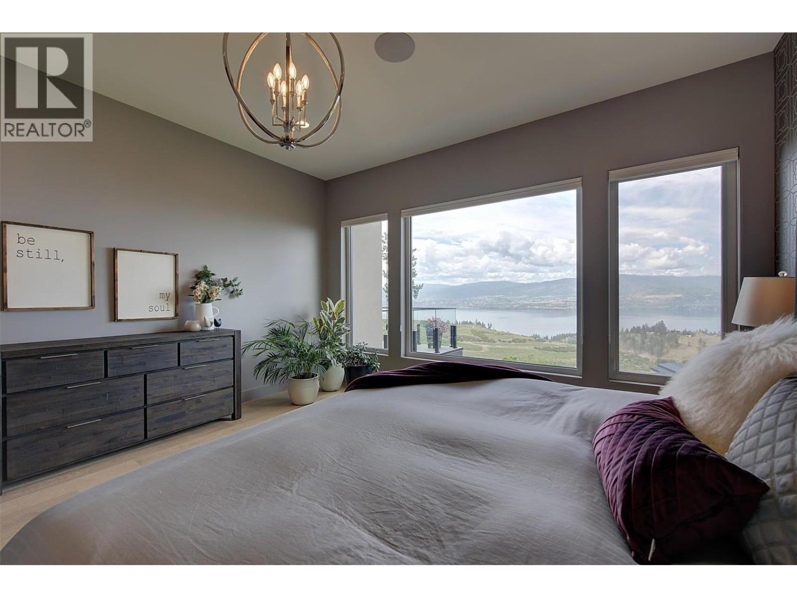 5710 Jasper Way, Kelowna