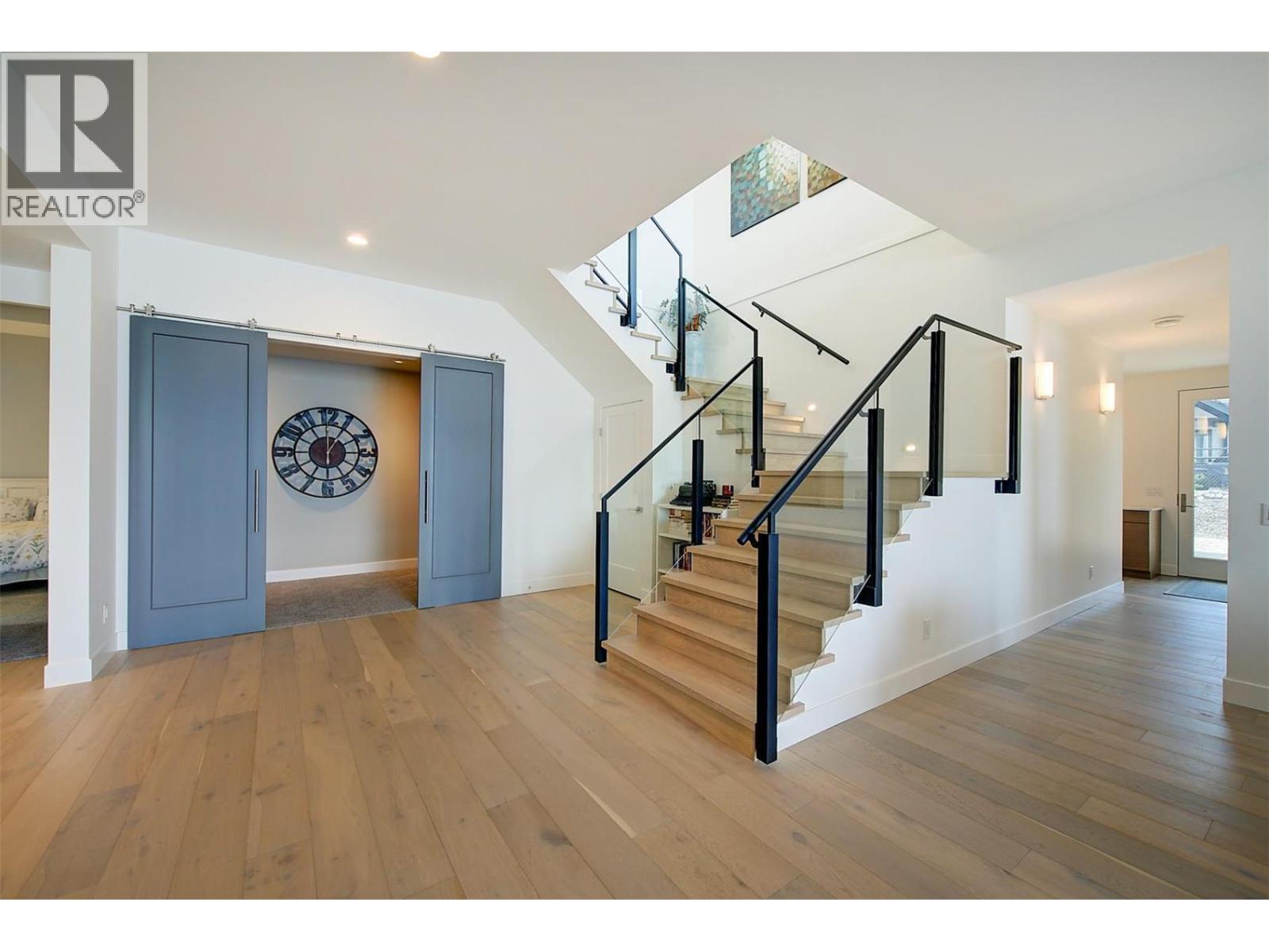 5710 Jasper Way, Kelowna