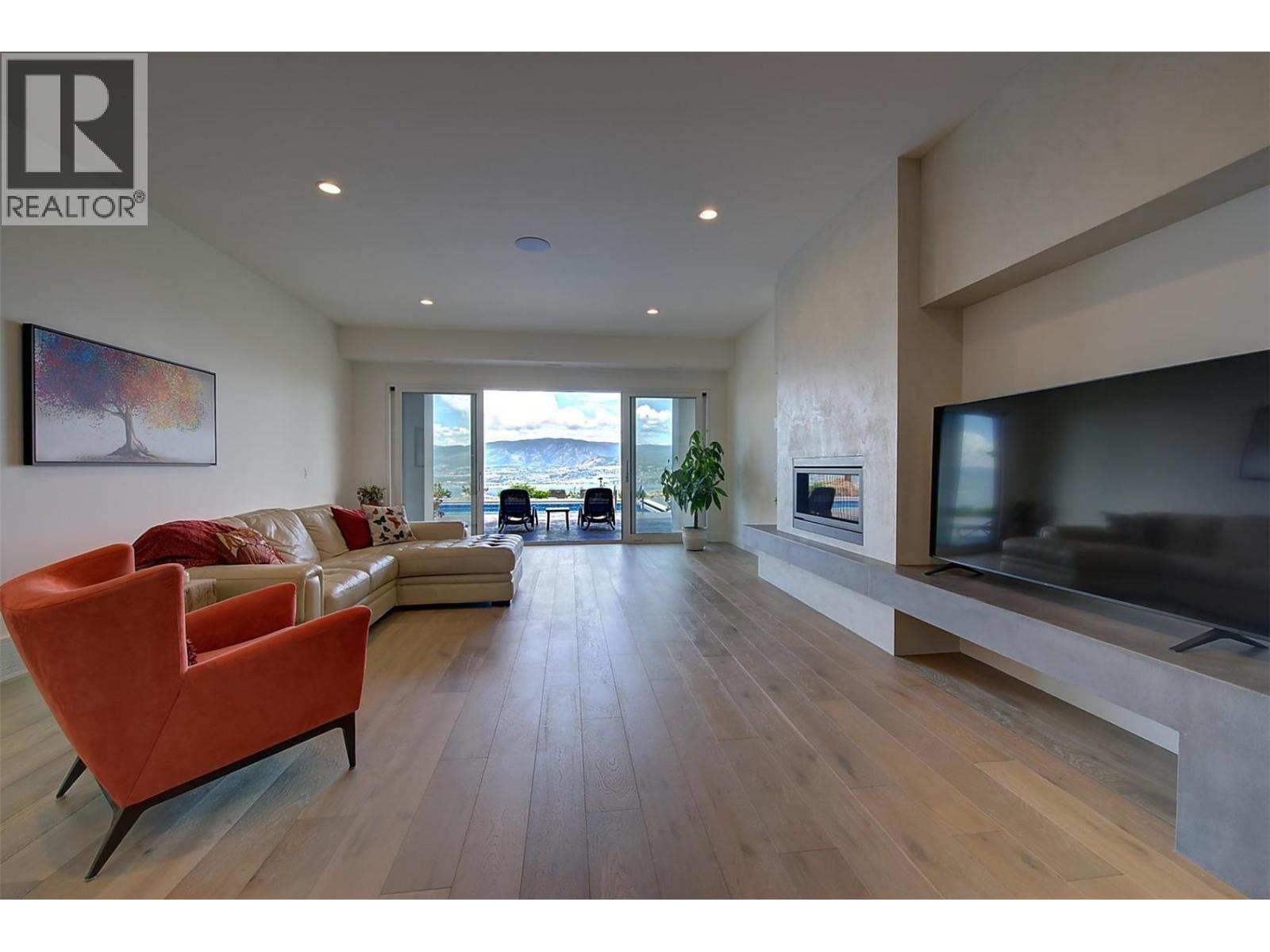 5710 Jasper Way, Kelowna