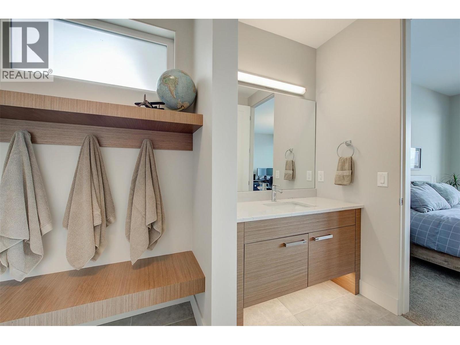 5710 Jasper Way, Kelowna