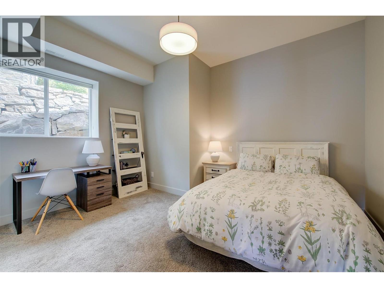 5710 Jasper Way, Kelowna