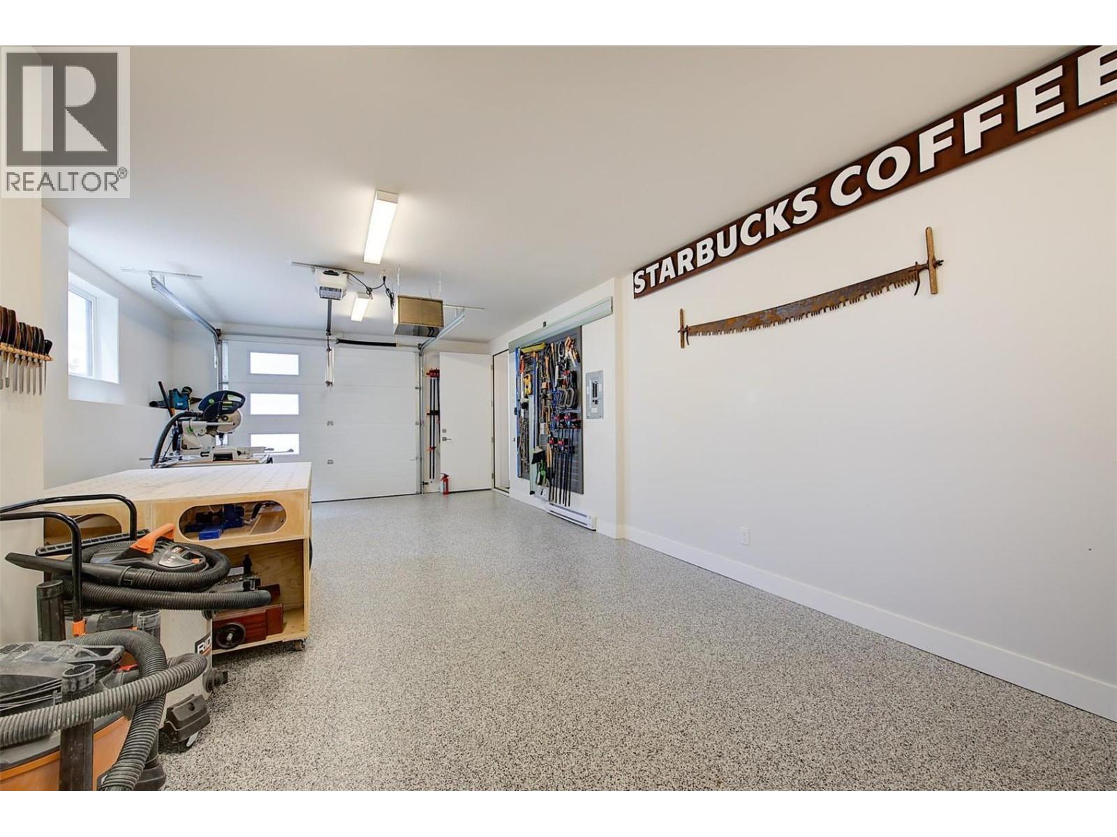 5710 Jasper Way, Kelowna