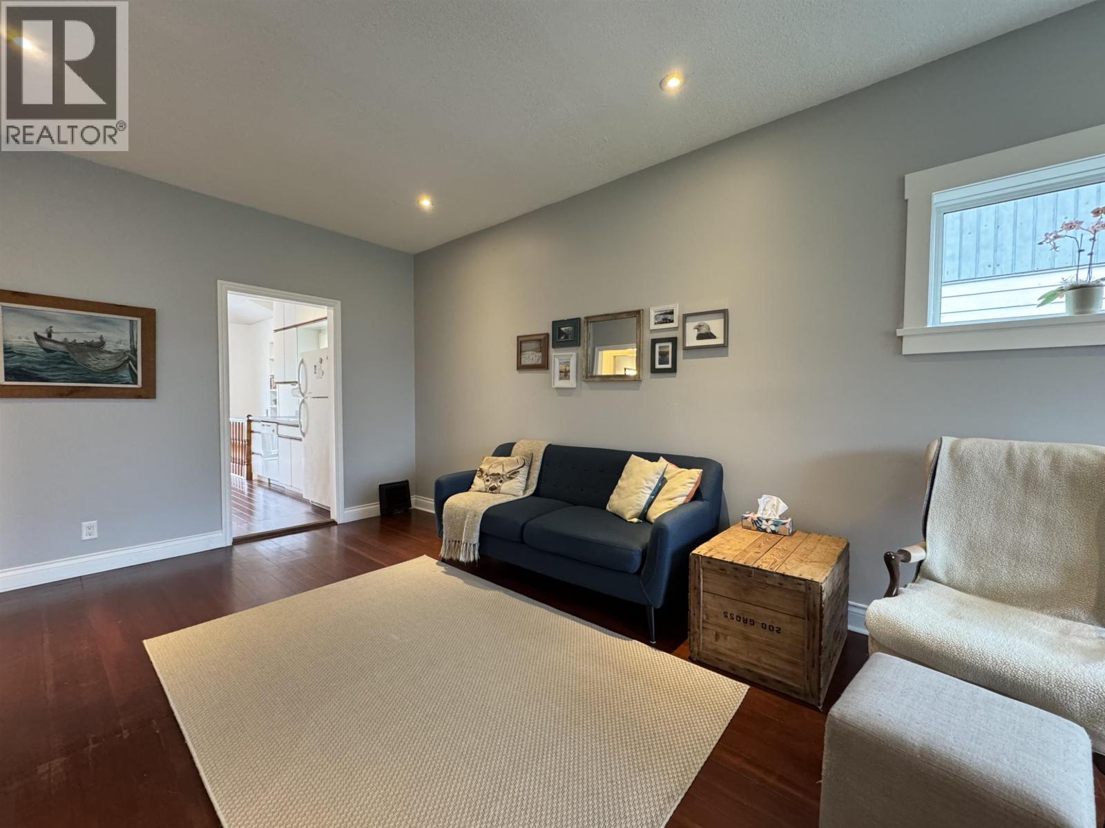 723 W 6TH AVENUE - 4