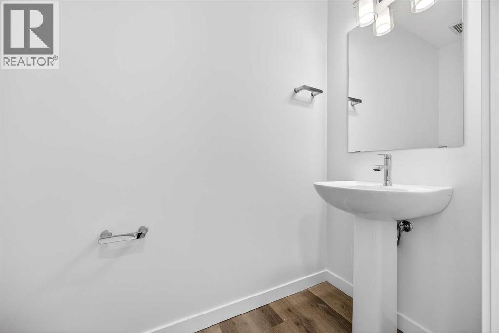 Single Family House for Sale in  Creekside Way SW Pine Creek Calgary 