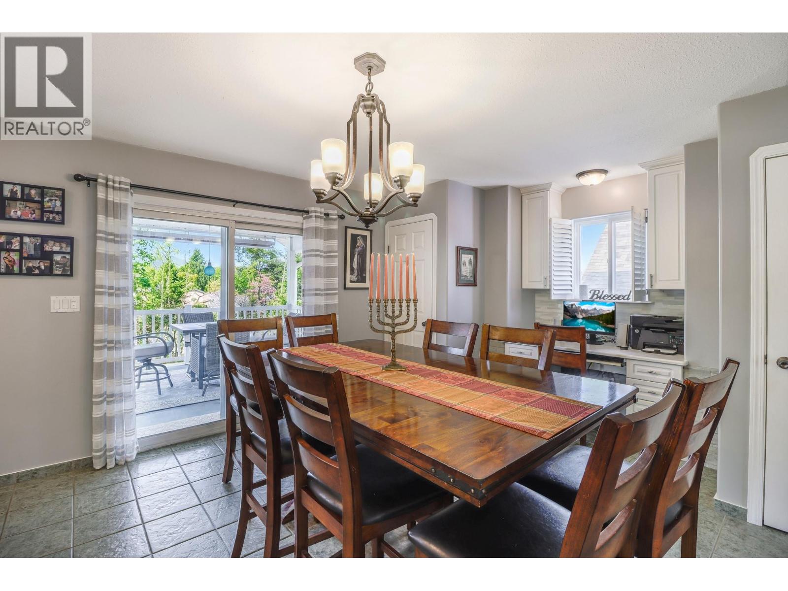 1715 15TH AVENUE S - 13