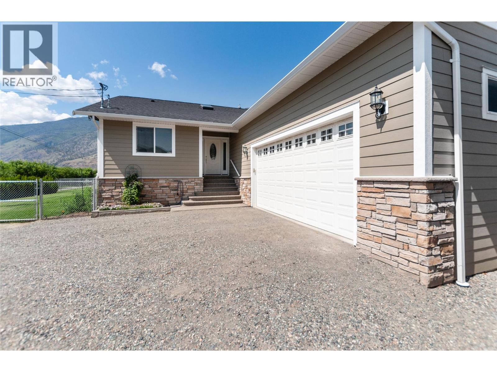 2120 RITCHIE Drive, Cawston