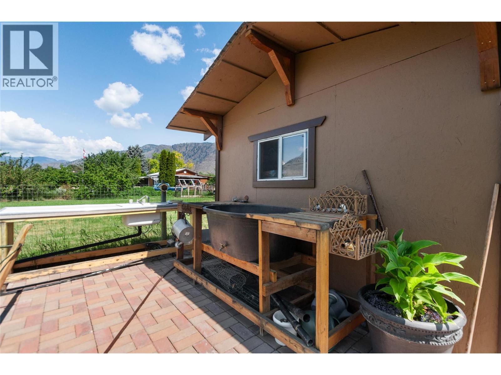 2120 RITCHIE Drive, Cawston