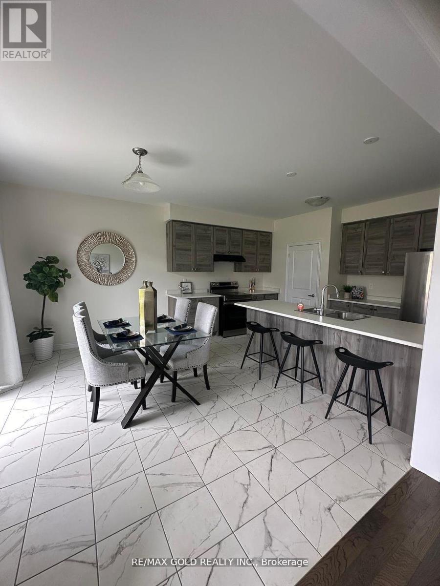 121 EXPLORER WAY - 16
