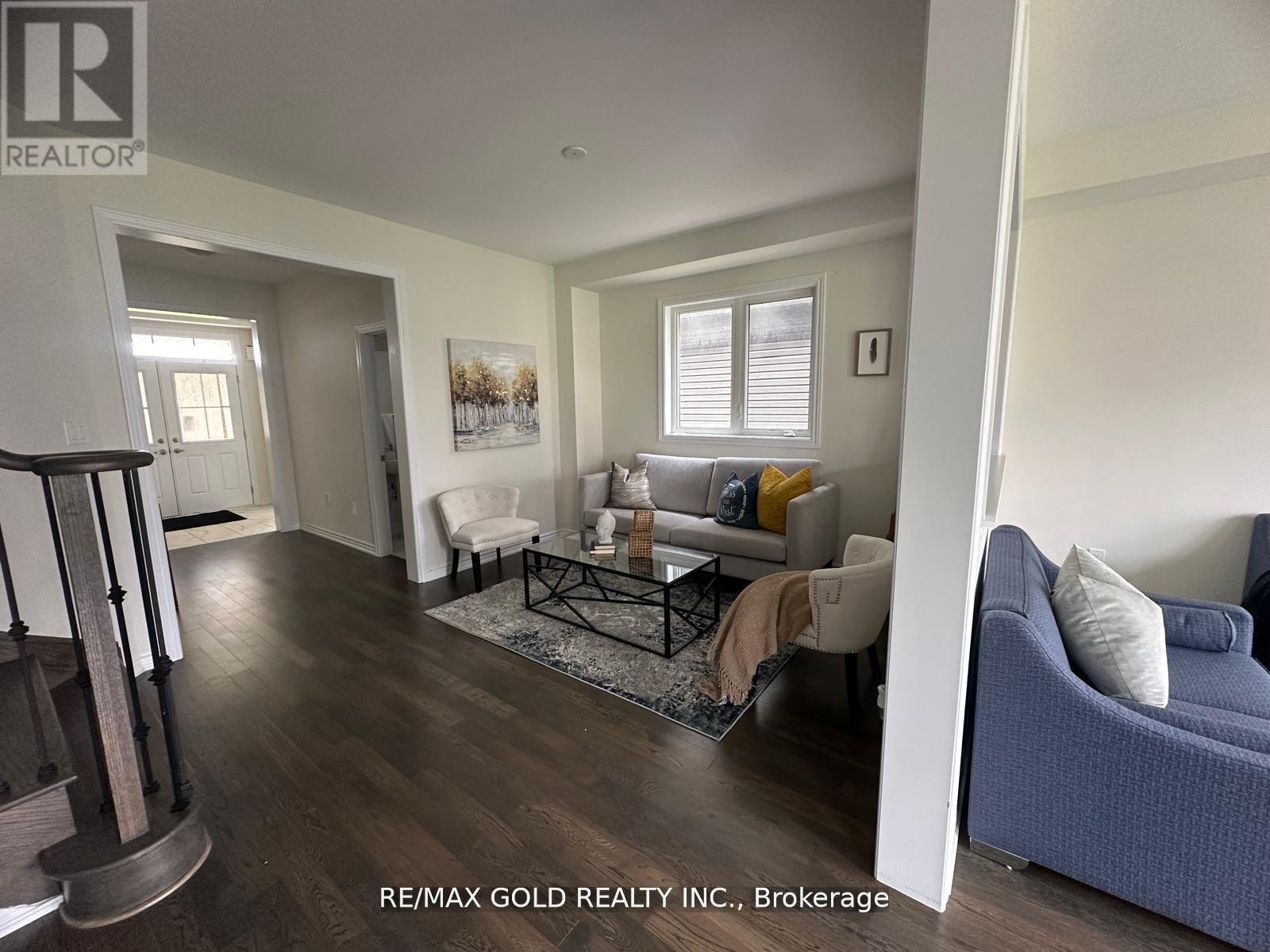 121 EXPLORER WAY - 7