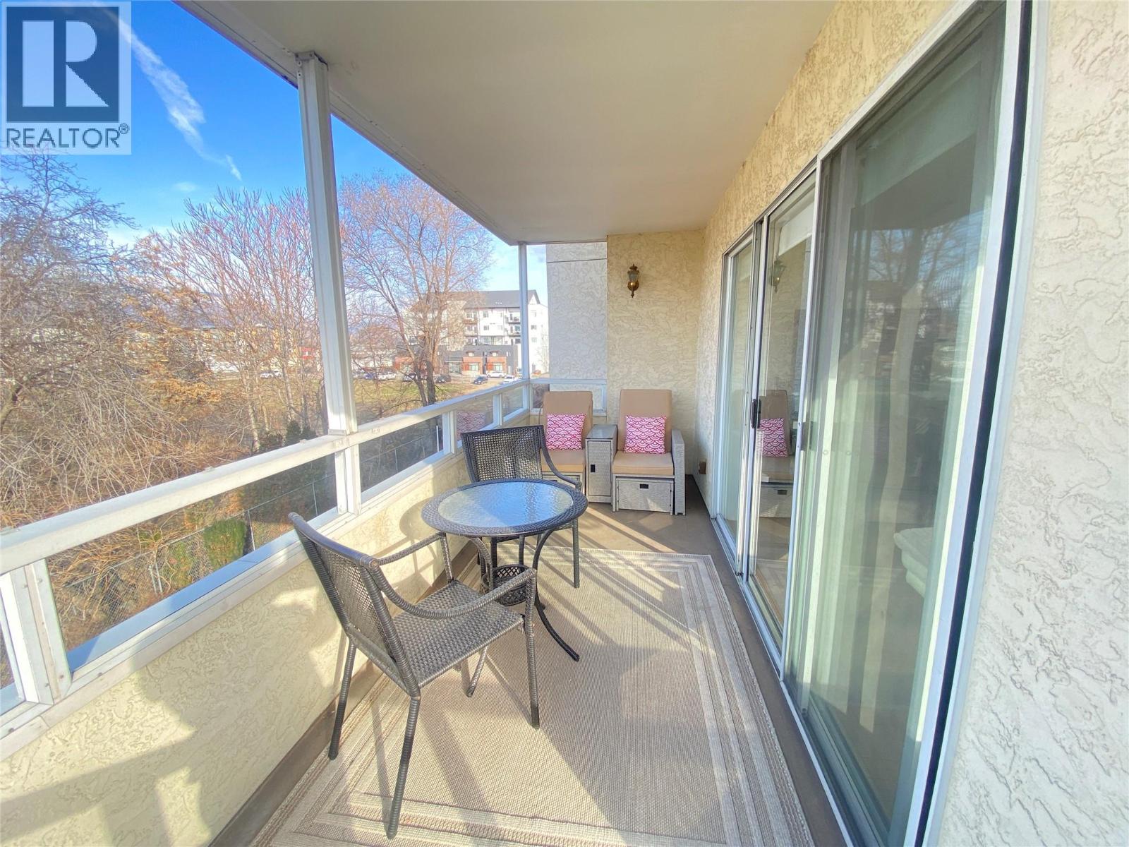 211 1249 Pacific Avenue, Kelowna