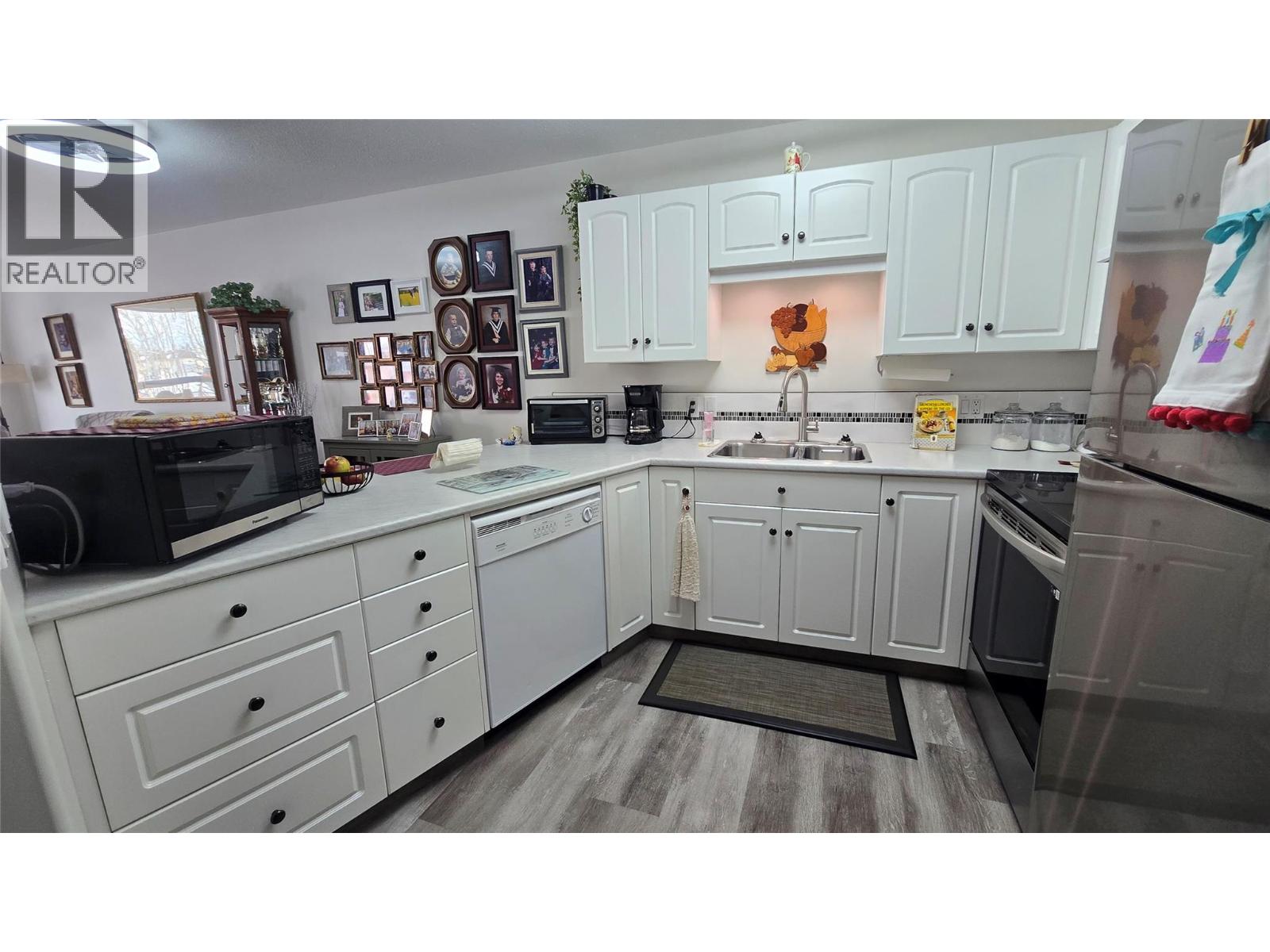 11001 13 Street Unit# 101, Dawson Creek