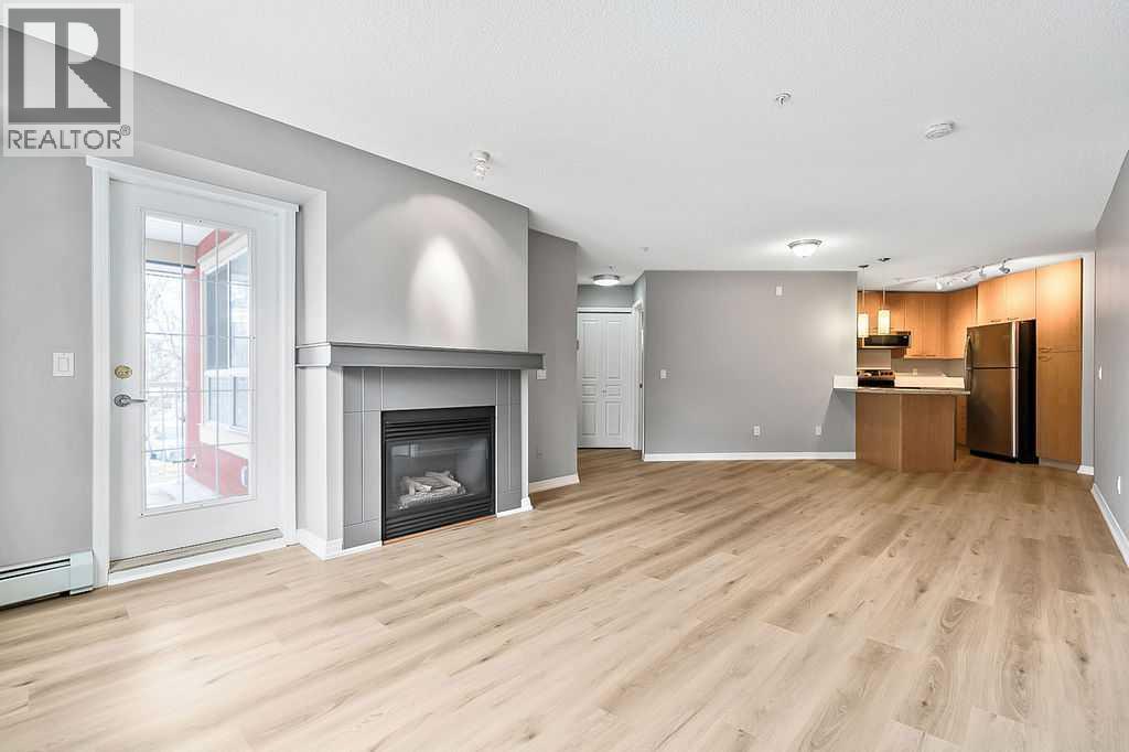 Single Family House for Sale in   Richard Place SW Lincoln Park Calgary 