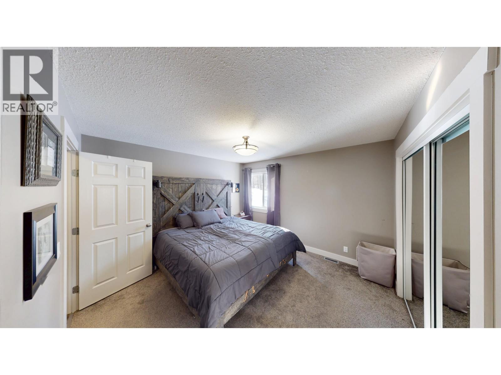 13654 W SAWYER ROAD, Charlie Lake