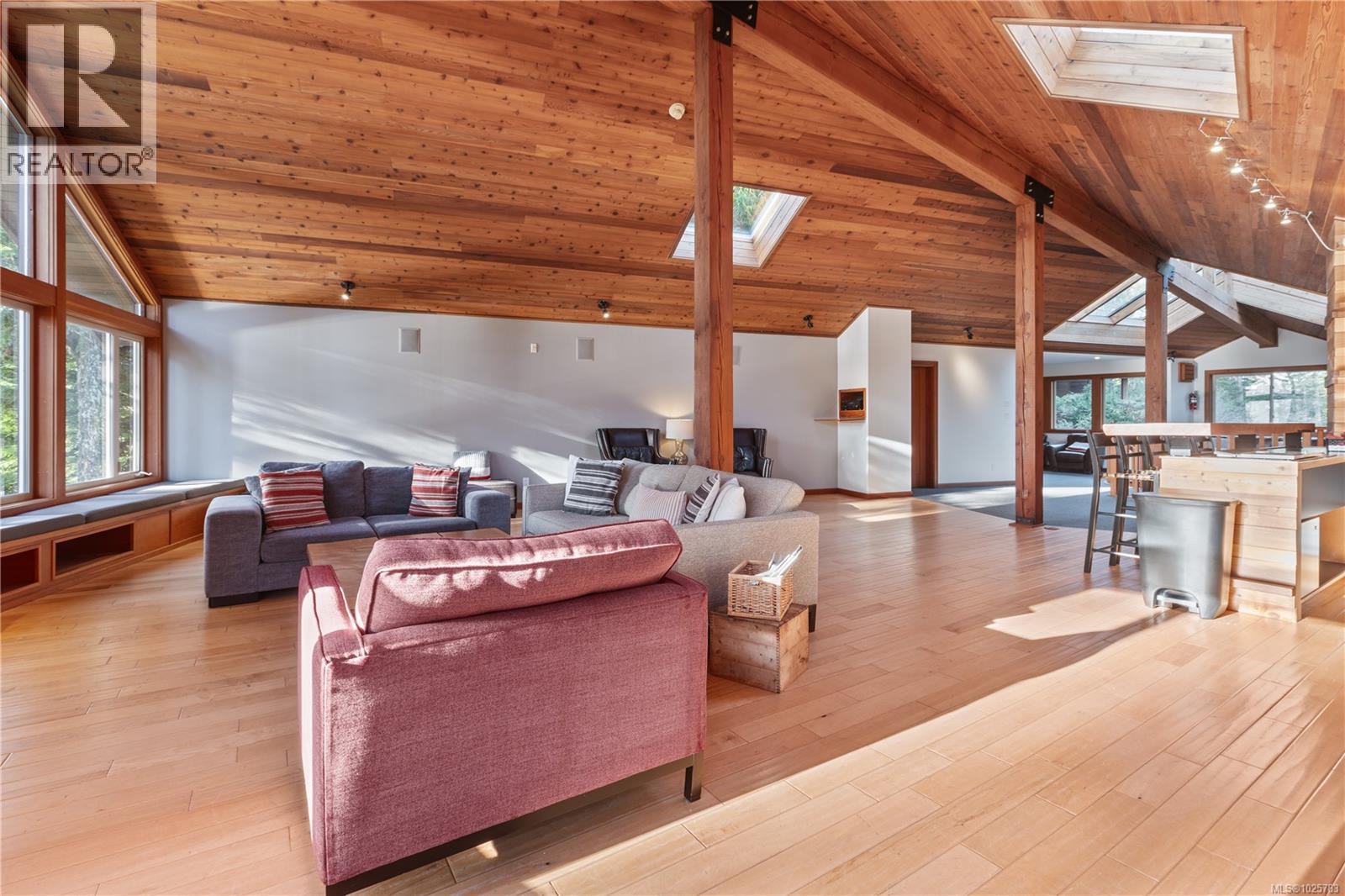 330 REEF POINT RD - 14