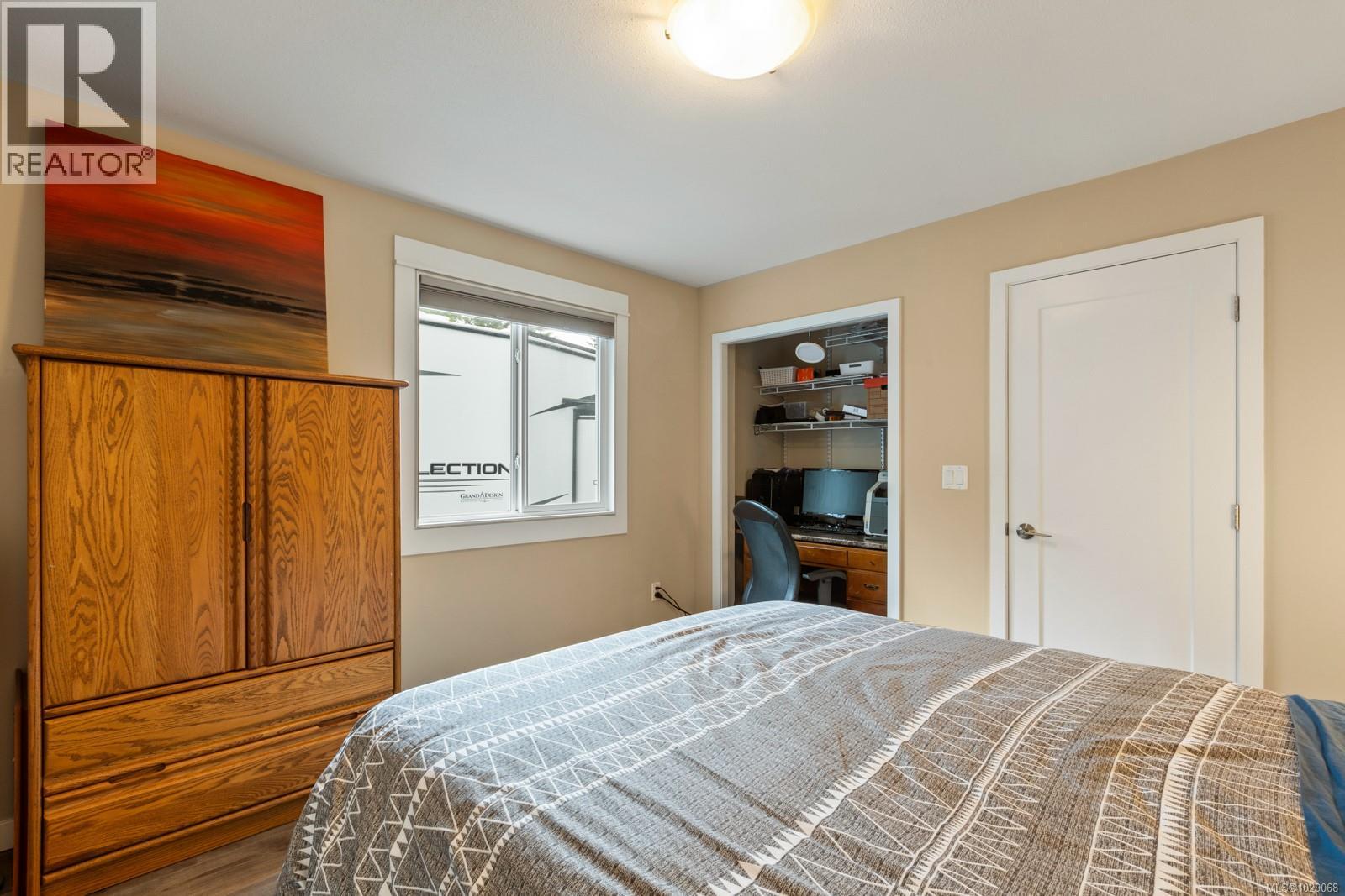 3671 THOMSON RD - 16