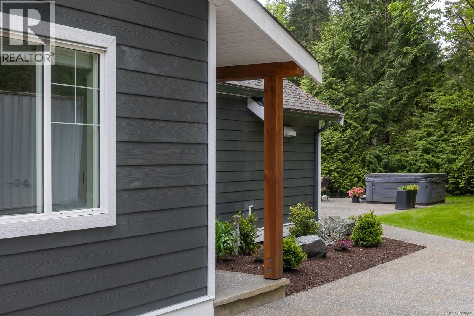 3671 THOMSON RD - 21