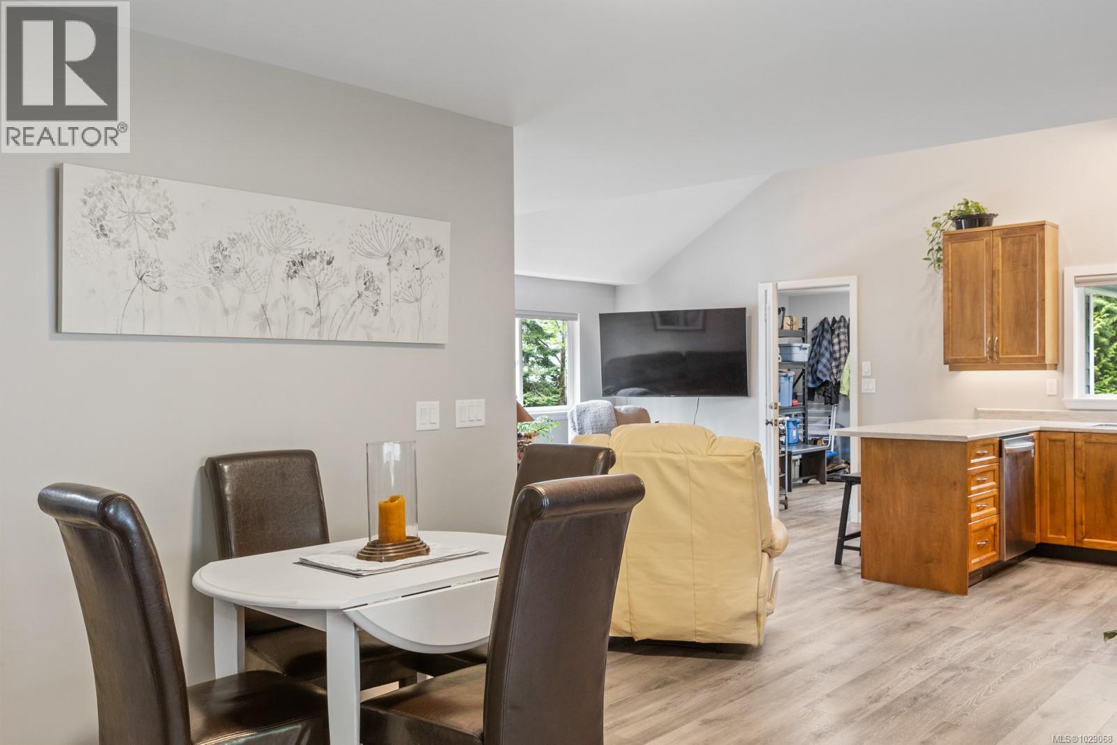 3671 THOMSON RD - 34