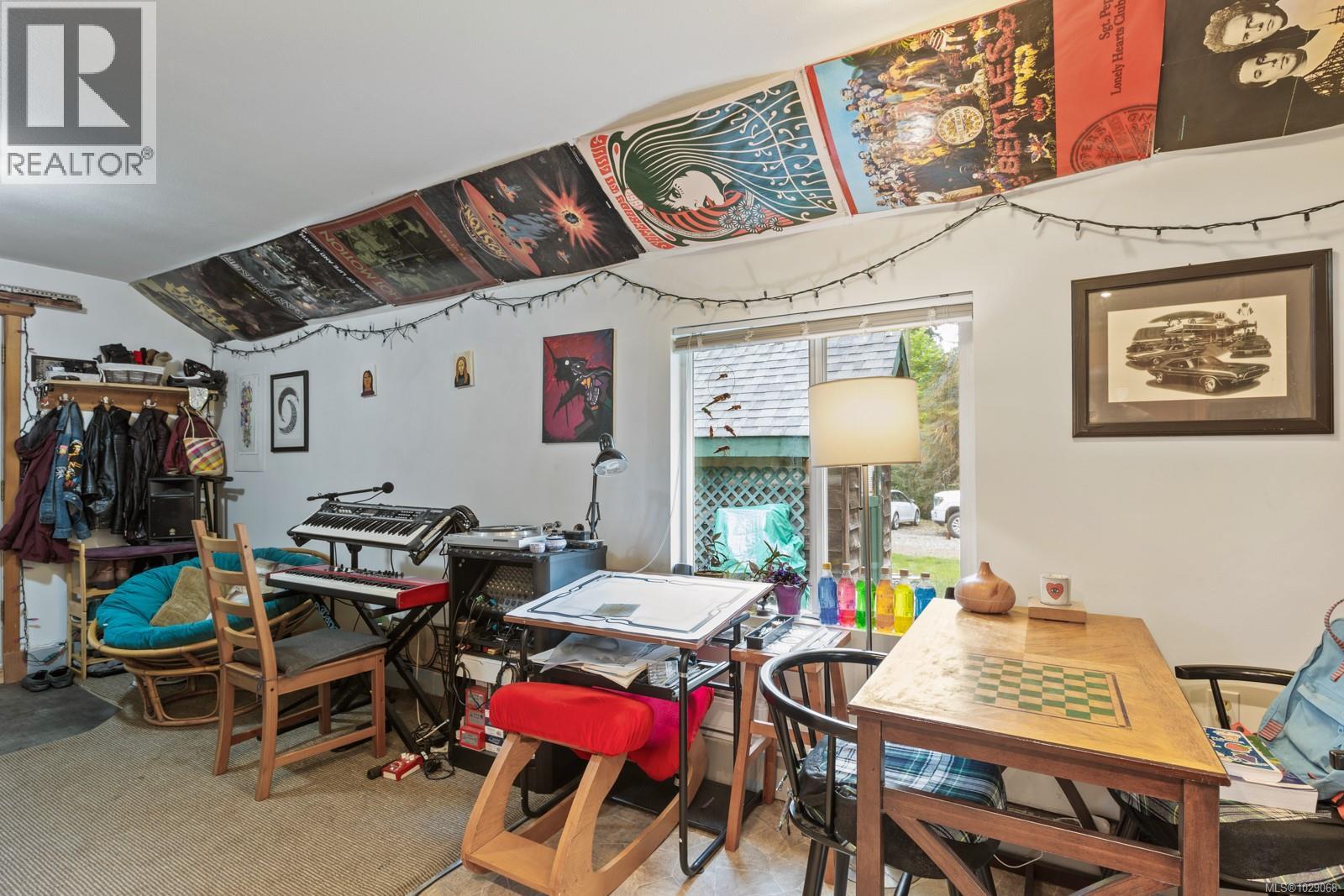 3671 THOMSON RD - 52