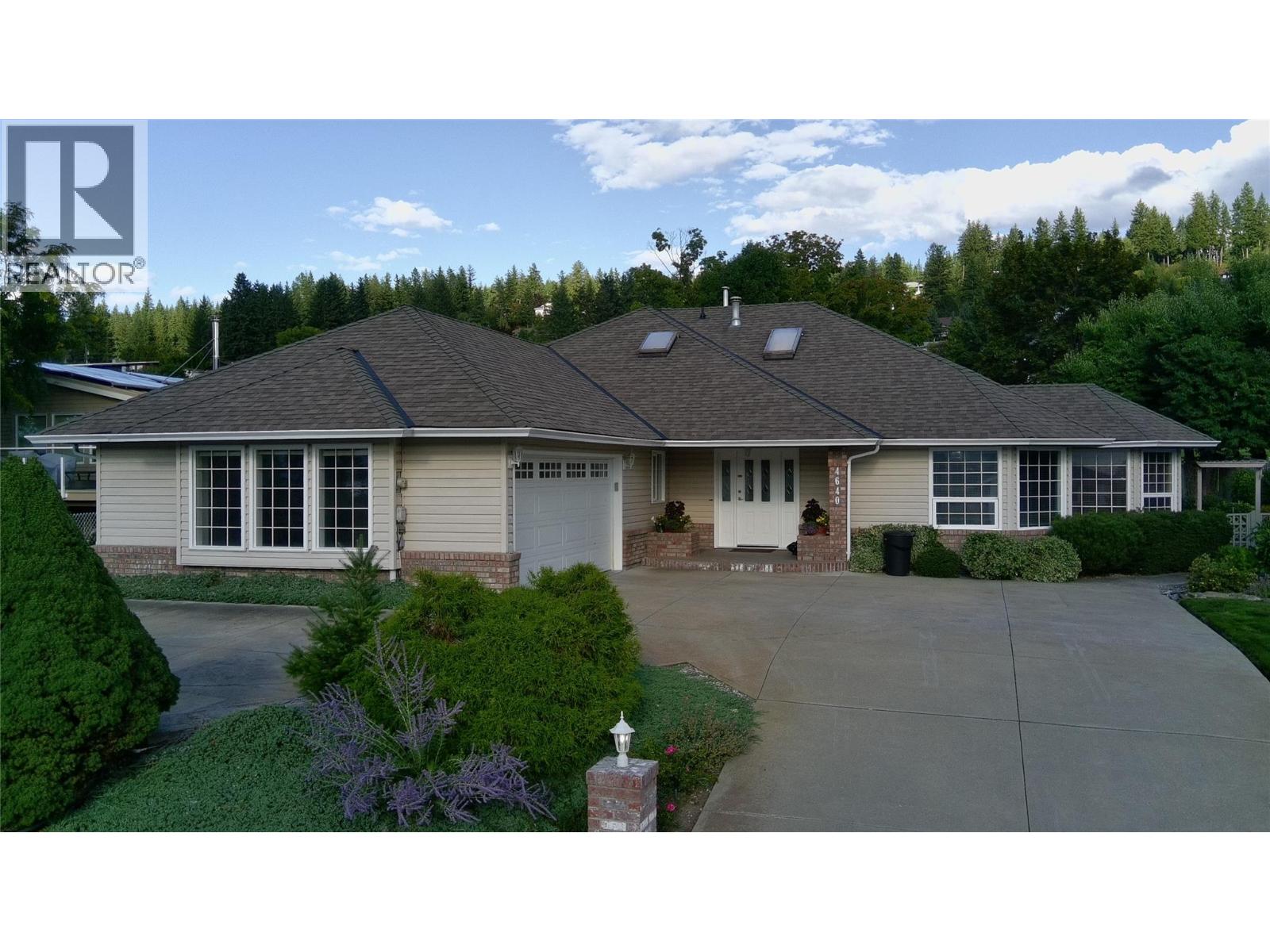 4640 13 Street NE, Salmon Arm
