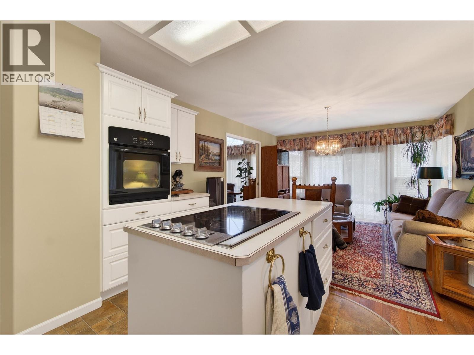 4640 13 Street NE, Salmon Arm