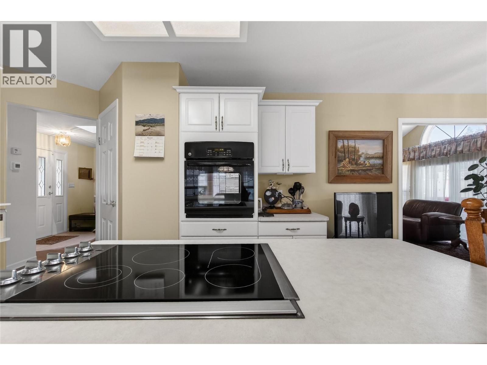 4640 13 Street NE, Salmon Arm