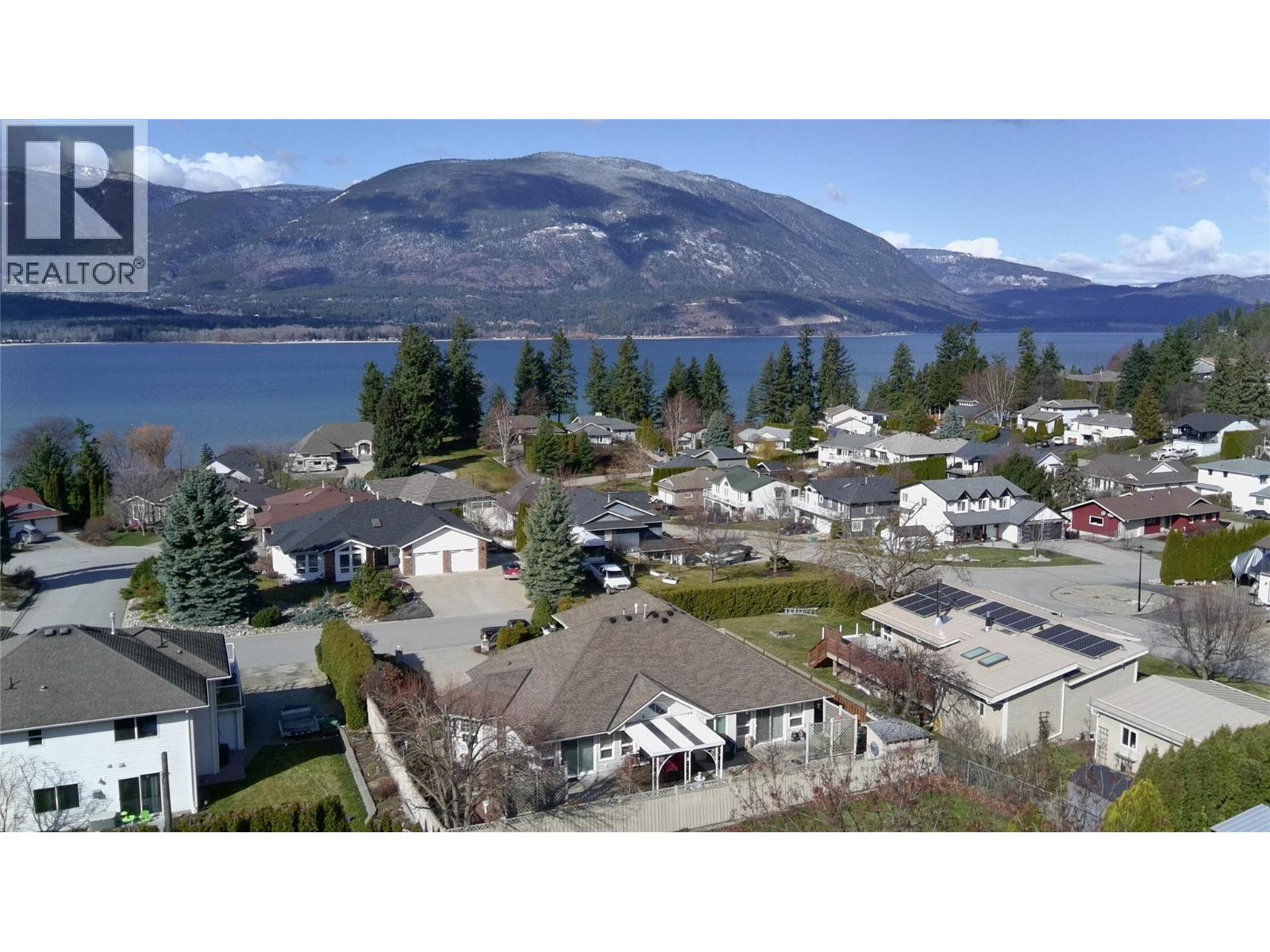 4640 13 Street NE, Salmon Arm