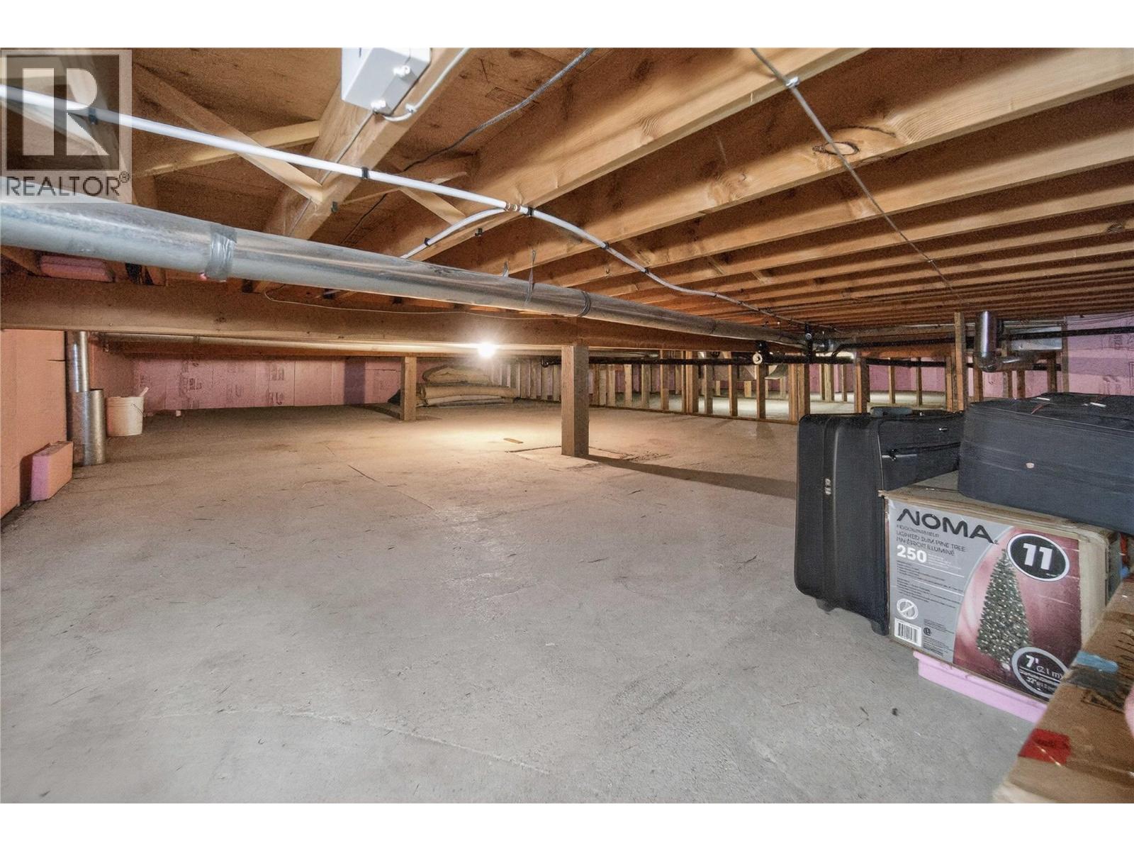 4640 13 Street NE, Salmon Arm